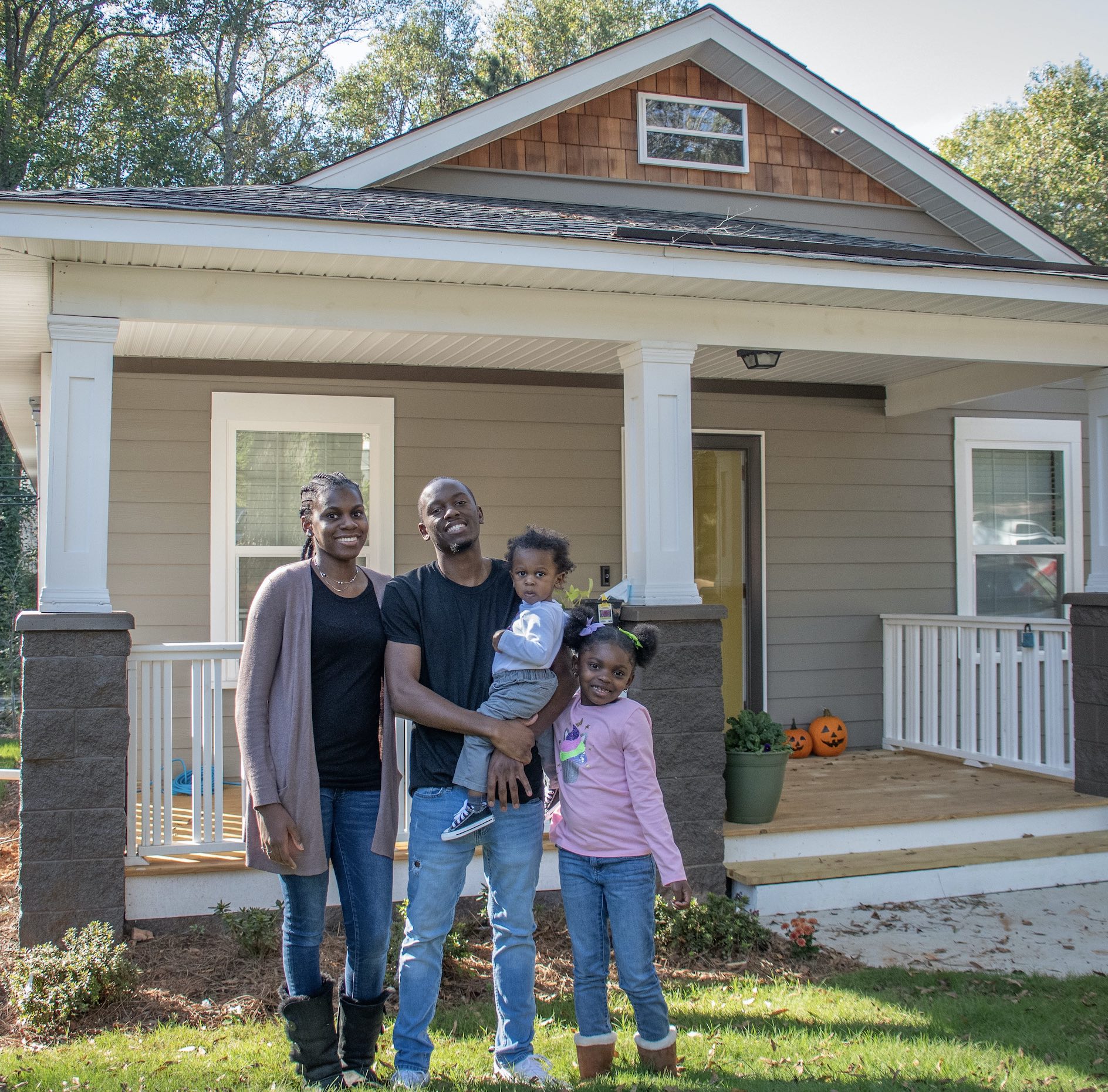 Read more about the article Atlanta Habitat, Habitat for Humanity International and 83 Habitat affiliates receive transformational $436M gift from MacKenzie Scott
